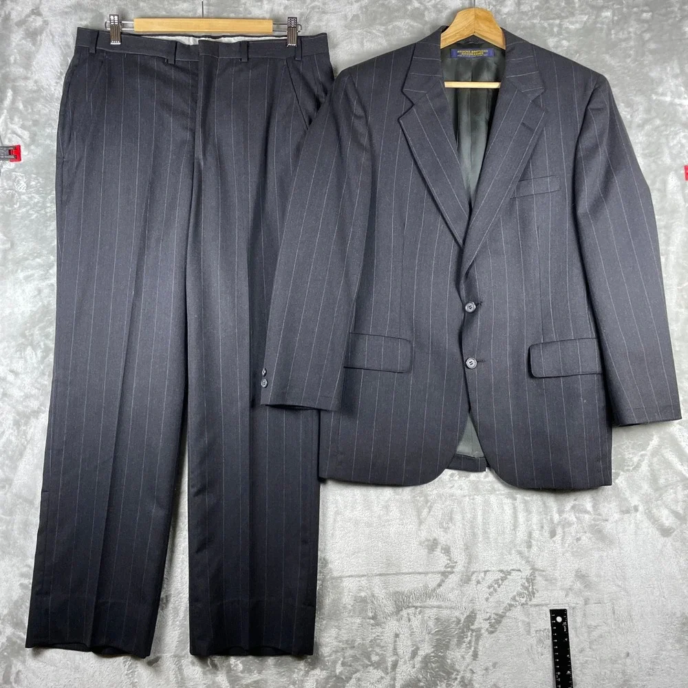 Vintage Brooks Brothers Suit Mens 40 34x30 Pinstripe 1970s USA Wool 2 Piece